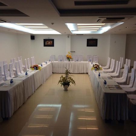 Varna Hotel Da Nang Exterior photo