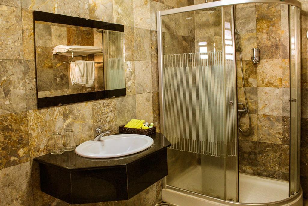 Varna Hotel Da Nang Room photo